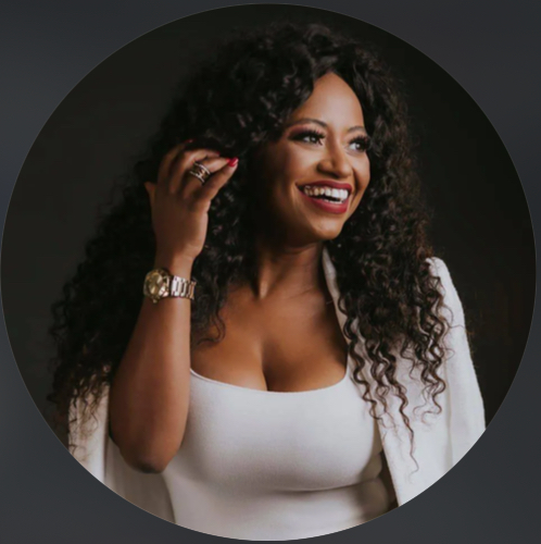 Janet Moreno — esteticista e fundadora do Atelier em Carnaxide